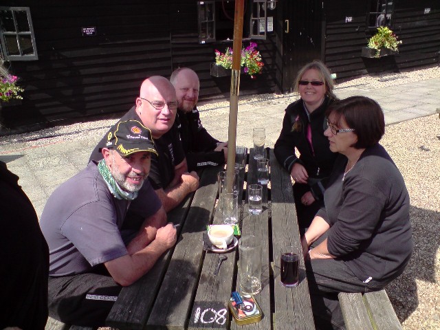 640x480 pixels (98K)